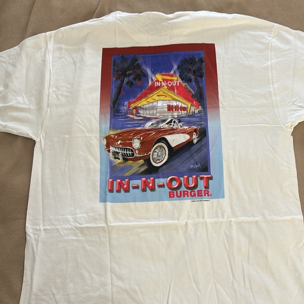 2001 - IN-N-OUT BURGER UNISEX Shirt - 🍔 - XL - BRAND NEW!
